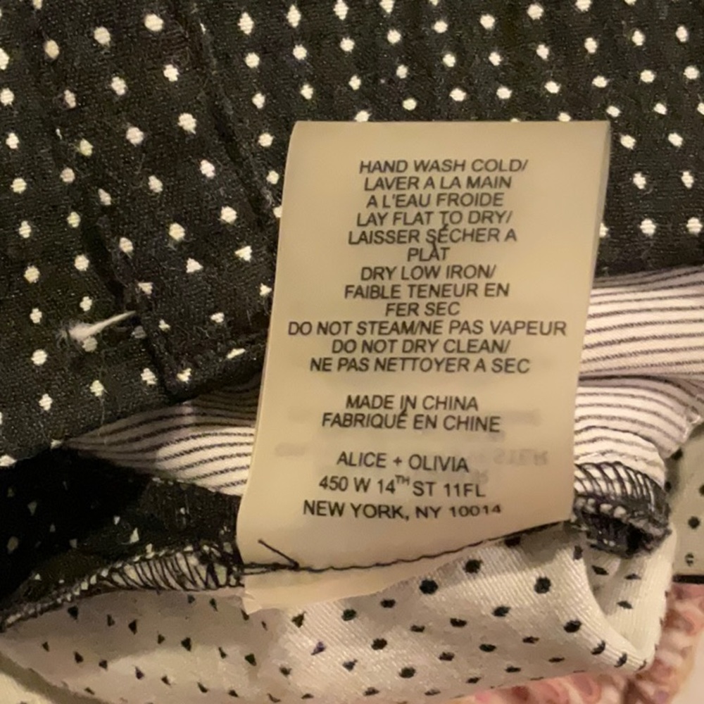 Alice + Olivia Cady cuff shorts 10 - Picture 8 of 9